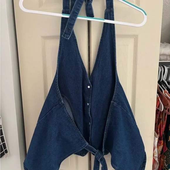 Princess Polly Hills Halter Denim Top - Picture 4 of 6